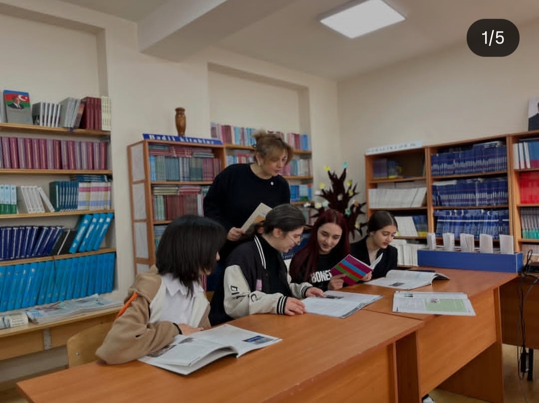 Qusar Peşə Liseyində İnsan Hüquqları mövzusunda maarifləndirici sərgi Qusar Peşə Liseyində İnsan Hüquqları mövzusunda maarifləndirici sərgi təşkil olundu. 