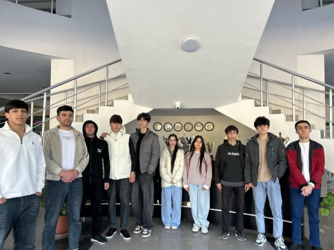 Turizm agenti ixtisası üzrə təhsil alan 20404125 qrup tələbələri ilə Qusar rayonunda yerləşən Qusar Olimpiya İdman Kompleksinə maraqlı və öyrədici tədris səfəri həyata keçirdik.